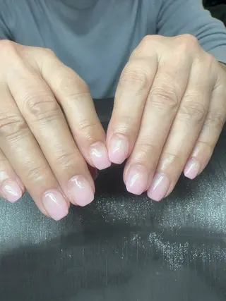 ネイル Kaka_ パラジェル、長さだしのネイルデザイン