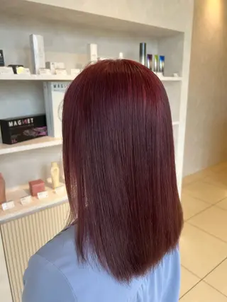 カラー 小林 亜紀のヘアスタイル