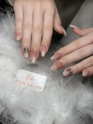 ネイル 💕鈴木ユリ パラジェル/オフ無料のネイルデザイン