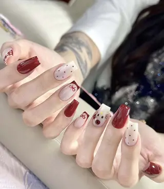 ネイル Oomiya 服部のネイルデザイン