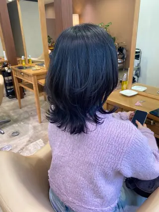 ミディアム カラー Sopi所属・JESSI / Sopiのヘアスタイル