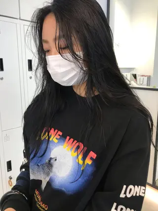 セミロング 🇰🇷カルマパーマ kaito🇰🇷のヘアスタイル