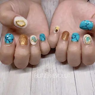 ネイル ☁️BLITZ 🎀笠原雪音🎀のネイルデザイン