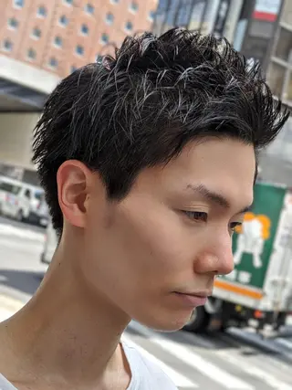 ショート 田知本 遼のヘアスタイル