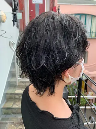ショート カラー パーマ 平 ちひろのヘアスタイル