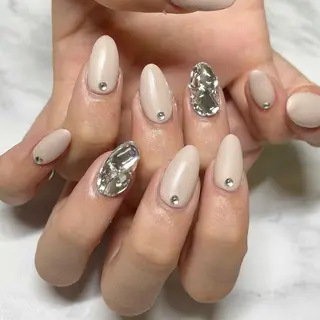 ネイル Leendenail 【リエンダネイル】のネイルデザイン