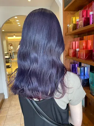 カラー 栗林 茉那のヘアスタイル