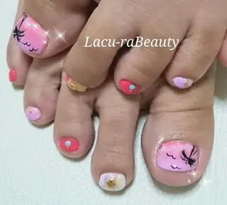 ネイル 小顔と腸の専門店 ラクーラビューティのエステ・リラクイメージ