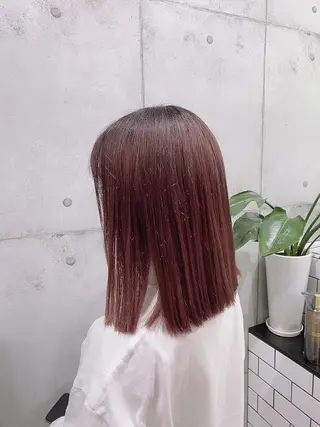 ショート カラー newi赤羽 HINATAのヘアスタイル