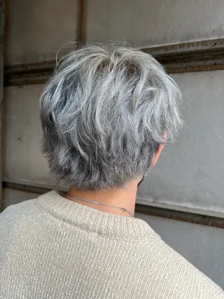 ショート カラー メンズ MIRUCO by KURAKU所属・⭐️ハイトーンカラー ⭐️メンズパーマ達成のヘアスタイル