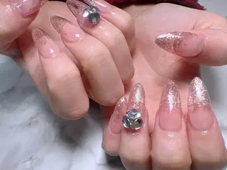 ネイル Nail Salon L'arc所属・💊大阪/心斎橋 moni🧠のネイルデザイン