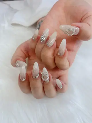 ネイル T-Rich所属・高野 沙玖良のネイルデザイン