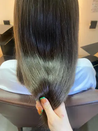 ロング 中井 一葉のヘアスタイル