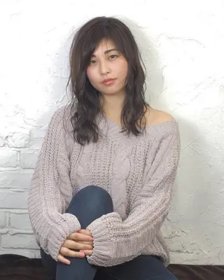 セミロング カラー パーマ ヘアアレンジ エグチ アキラのヘアスタイル