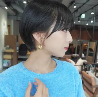 ショート カラー ミディアムヘア Chifumiのヘアスタイル