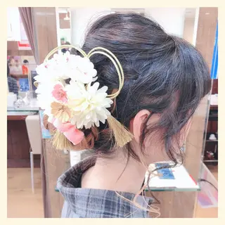 ヘアアレンジ 根岸 真奈美のヘアスタイル