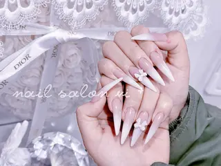 ネイル ✨Nailsalon Vi+✨のネイルデザイン