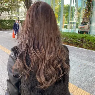 ロング カラー AVEDA Lifestyle  Salon & Spa 南青山所属・🌿カットモデル募集 🌿rinonのヘアスタイル