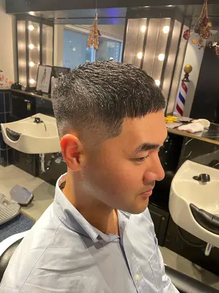 ショート 新宿スキンフェード 佐藤京介のヘアスタイル