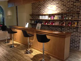 龍 門のヘアスタイル