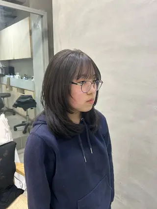 セミロング muku所属・レディースカット モデル/ayunaのヘアスタイル