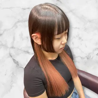 ロング セルバ所属・HIRORO ブリーチ/ハイトーンのヘアスタイル