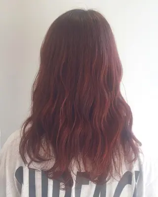 セミロング カラー 齋藤 咲のヘアスタイル