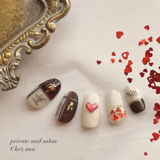 ネイル KOMINE TOMOKOのネイルデザイン