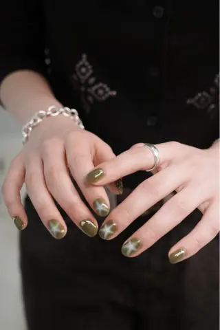 ネイル pointillé .ayaのネイルデザイン