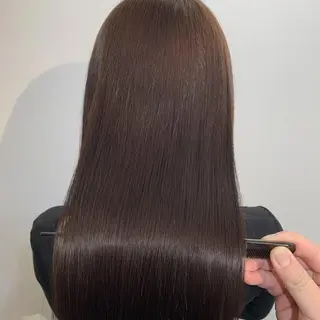 ロング 丸山 真菜のヘアスタイル