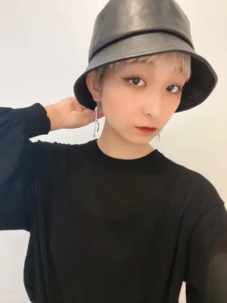 ショート レイヤーカット Kinoのヘアスタイル