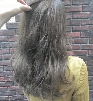 ロング カラー nakahara madokaのヘアスタイル