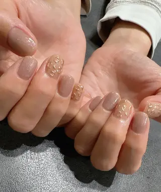 ネイル sharesalon  Mariris所属・KARIN🍓🐯 ￤堺筋本町ⓃⒶⒾⓁのネイルデザイン