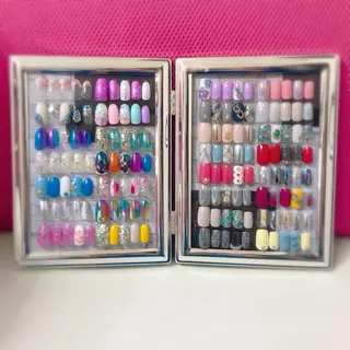 ネイル S♡JEWEL所属・S. JEWELのネイルデザイン