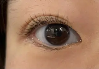 マツエク・マツパ KEYPERSon eyelash所属・吉村 ちさとのマツエク・マツパデザイン