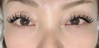 マツエク・マツパ Eyelash&nailsalonLily所属・Manabe nanaのマツエク・マツパデザイン