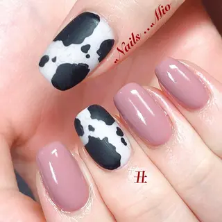 ネイル .Nails Mio 赤羽西ネイルサロンのネイルデザイン