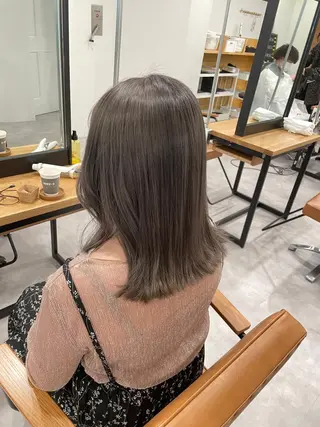 セミロング カラー SHIAN橋本店 おぐちまほのヘアスタイル