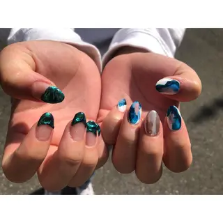 ネイル 中谷 亜佑美のネイルデザイン