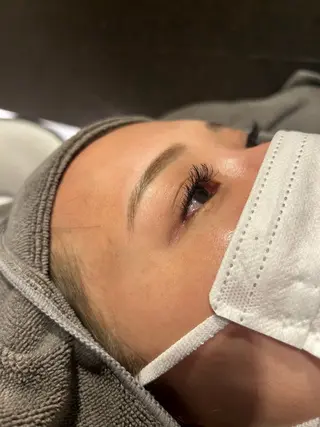 マツエク・マツパ VAN COUNCIL稲沢店所属・藤井 陽菜のヘアスタイル