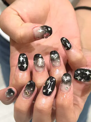 ネイル ꪆৎ平行アーチ ྀི ワカナの眉毛・アイブロウイメージ