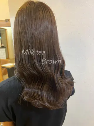 ロング 艶ハイトーン🔆 ️️️安座間 希のヘアスタイル