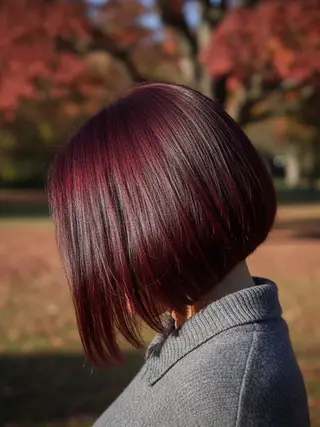 カラー komo. TAKAHIRO のヘアスタイル