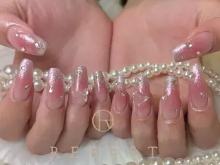 ネイル ❤️💛REBEST 京橋店のネイルデザイン