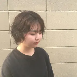 ショート カラー パーマ しのはら まどかのヘアスタイル