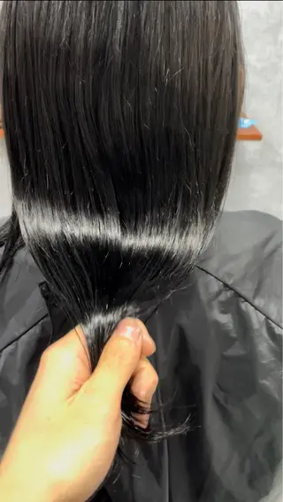 セミロング C’LD hair  produce /シールドヘア所属・モテ髪/ボブ/ショー ト/アダチフウトのヘアスタイル