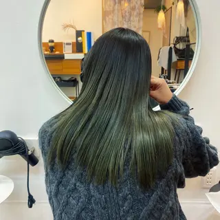 セミロング カラー ブロンド／ブリーチ 【SITY.】のヘアスタイル