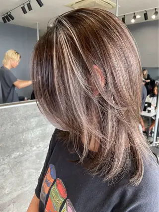 カラー ✂︎GLITTER ✂︎Yuu✂︎のヘアスタイル