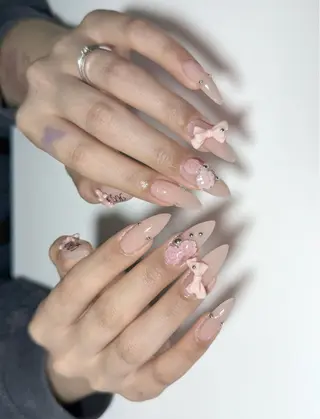 ネイル Lyna 池袋のネイルデザイン