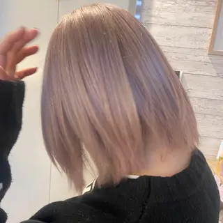 ミディアム カラー hair salon dot.tokyo color所属・MANAMI 🥀ウルフカットのヘアスタイル